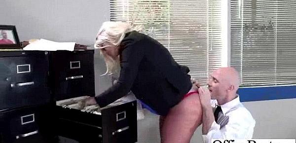  Hard Sex Action With Slut Big Tits Office Girl (julie cash) video-21